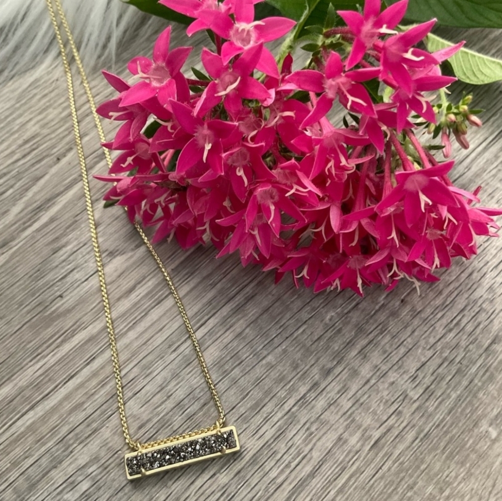 Kendra Scott Leanor Gold Pendant Drusy Necklace With